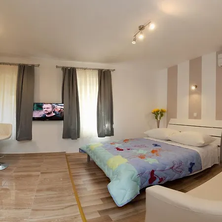 Guest house Luxury Izidor Split