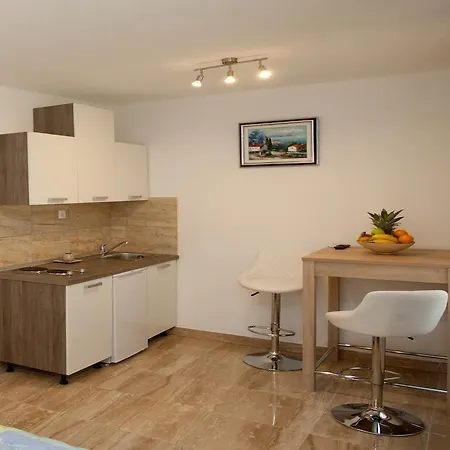 Luxury Izidor Penzion 3*